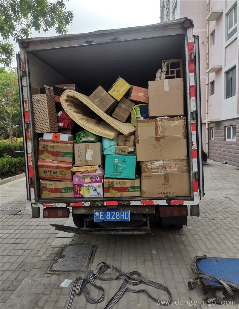 居民搬家，搬冰箱洗衣機(jī)，空調(diào)移機(jī)，家具拆裝，貨車出租拉貨，長(zhǎng)途搬家