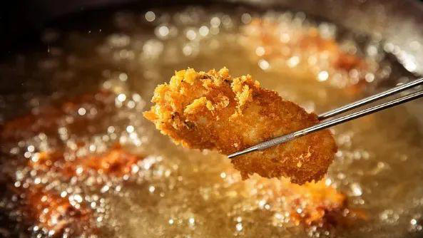 饅頭是肝病的“發(fā)物”？再三提醒：這4種食物，真的應該少吃！